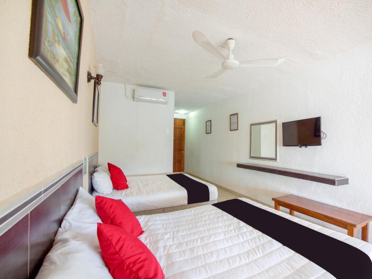 Hotel Del Pescador Zihuatanejo Kültér fotó